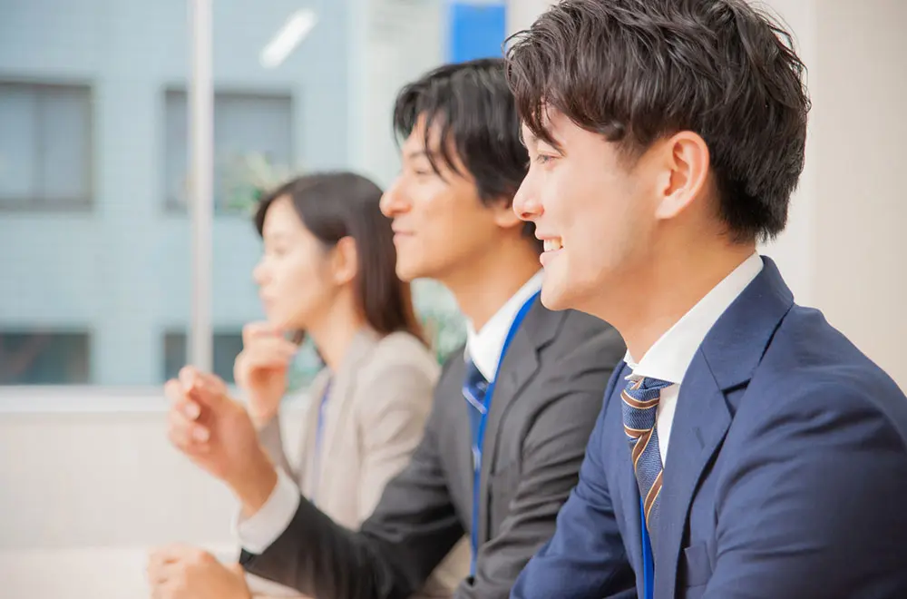 採用支援